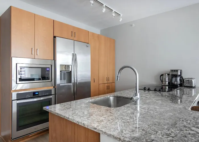 Appartamento Streeterville 2br W Lounge Pool Nr Riverwalk Chi-1003